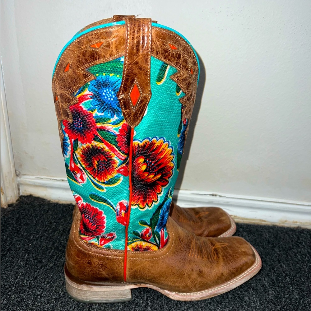 Ariat womens square toed boots